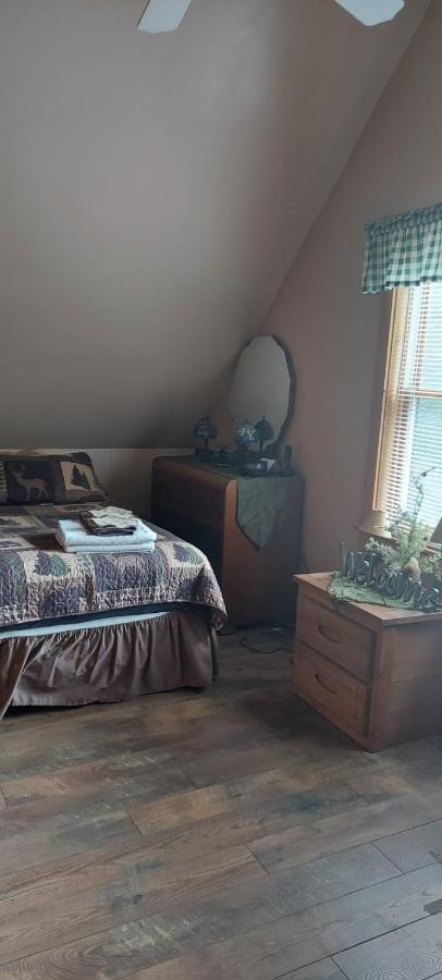 The Old Tioga Inn Bed And Breakfast Fairmount Springs Exteriér fotografie